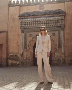 Women's Chloe Linen Jacket Oat Brown 16 Women's Chloe Linen Jacket Oat Brown -Cozy Fashion Shop 2311 AS NPEAL 63 3884