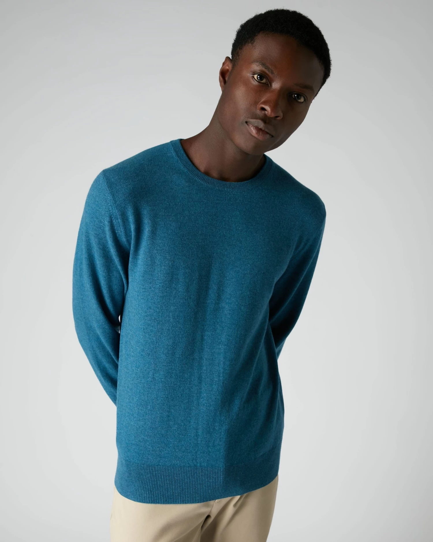 007 Crew Neck Cashmere Jumper Blue Wave 8 007 Crew Neck Cashmere Jumper Blue Wave - Image 6