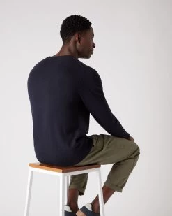 Men's Oxford Round Neck Cashmere Jumper Navy Blue -Cozy Fashion Shop AW21 NPG000132R N60 4