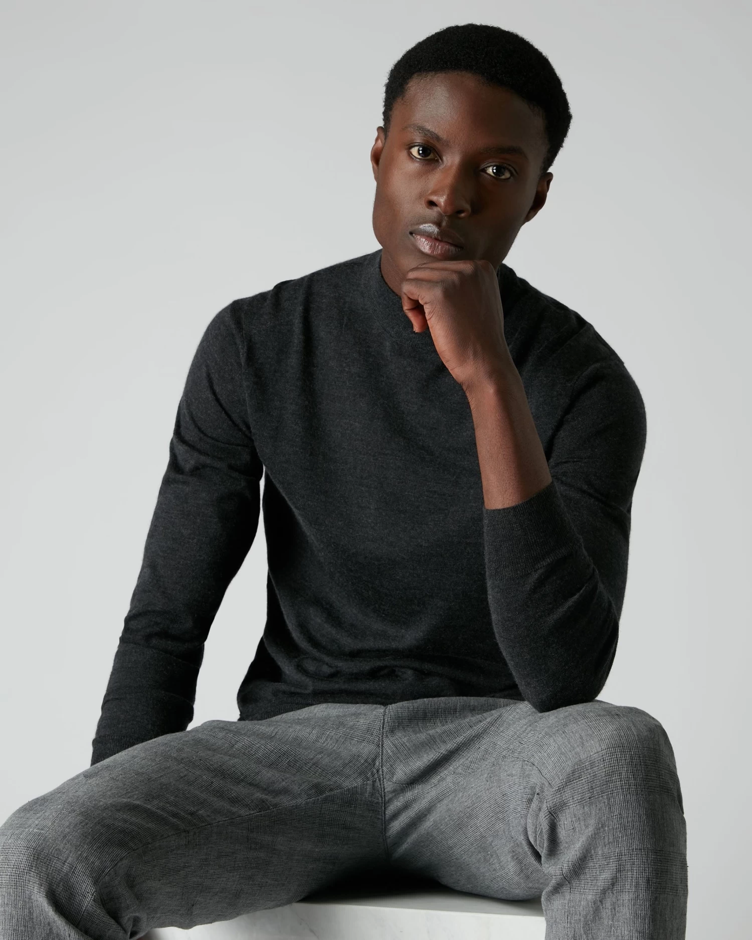 007 Fine Gauge Cashmere Mock Turtle Neck Jumper Dark Charcoal Grey 8 007 Fine Gauge Cashmere Mock Turtle Neck Jumper Dark Charcoal Grey - Image 6