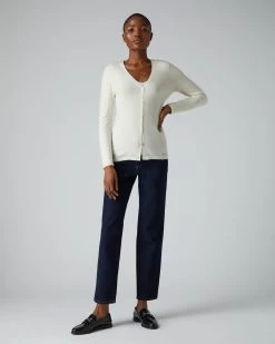 Women's Mia Superfine Cashmere V Neck Cardigan New Ivory White 9 Women's Mia Superfine Cashmere V Neck Cardigan New Ivory White -Cozy Fashion Shop AW21 NPW000807 NIV 3