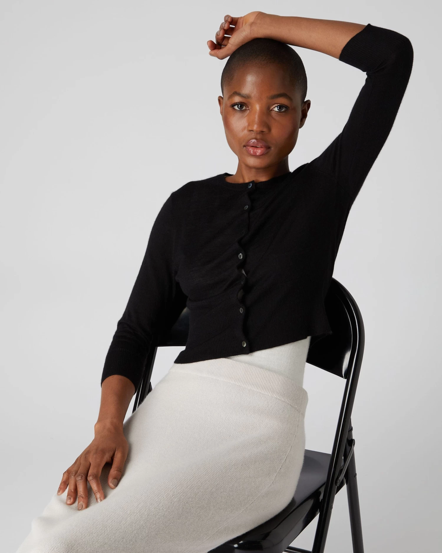 Women's Darcie Superfine Cashmere Cropped Cardigan Black 7 Women's Darcie Superfine Cashmere Cropped Cardigan Black - Image 5