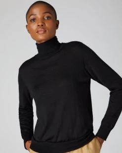 007 Superfine Roll Neck Cashmere Jumper Black -Cozy Fashion Shop AW21 NPW000866JB BLK 5