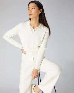 Women's Phoebe V Neck Cashmere Jumper New Ivory White -Cozy Fashion Shop AW21 NPW001800B N68 1