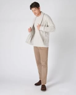 Men's Thames Cable Round Neck Cashmere Jumper Pebble Grey -Cozy Fashion Shop AW23 NPG000071 PBG 3