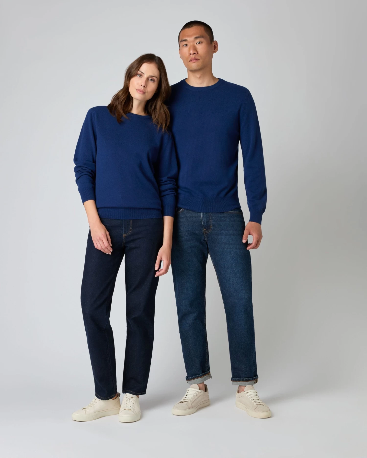 Women's Oxford Round Neck Cashmere Jumper French Blue 6 Women's Oxford Round Neck Cashmere Jumper French Blue - Image 4