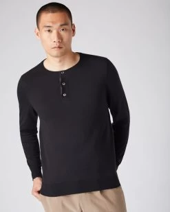 Men's Round Neck Cotton Cashmere Henley Black