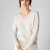 Women's Phoebe V Neck Cashmere Jumper Pebble Grey -Cozy Fashion Shop AW23 NPW001800B PBG 1