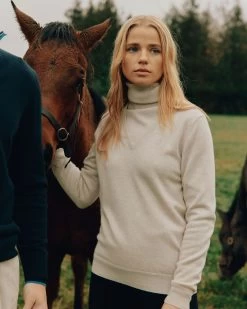 The Jockey Club Women's V Neck Cashmere Jumper Ecru White 19 The Jockey Club Women's V Neck Cashmere Jumper Ecru White -Cozy Fashion Shop NPeal SS24 4 274 R