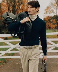 The Jockey Club Men's V Neck Cashmere Jumper Navy Blue