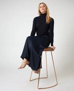 Women's Margot Superfine Cashmere Roll Neck Jumper Navy Blue -Cozy Fashion Shop SS23 NPW000866R NVY 3