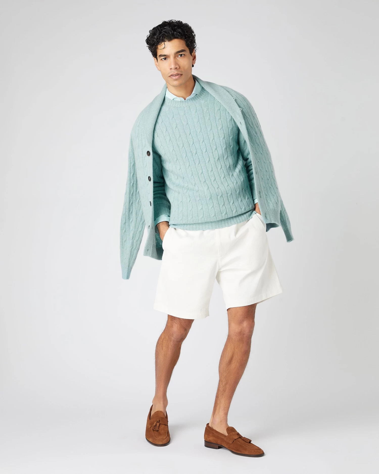 Men's Thames Cable Round Neck Cashmere Jumper Oasis Green 5 Men's Thames Cable Round Neck Cashmere Jumper Oasis Green - Image 3