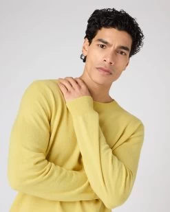 Men's Oxford Round Neck Cashmere Jumper Citrine Yellow -Cozy Fashion Shop SS24 NPG000132R CYO 5