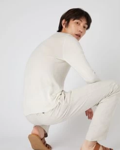 Men's Covent Fine Gauge Cashmere Round Neck Jumper New Ivory White -Cozy Fashion Shop SS24 NPG000476 NIV 4