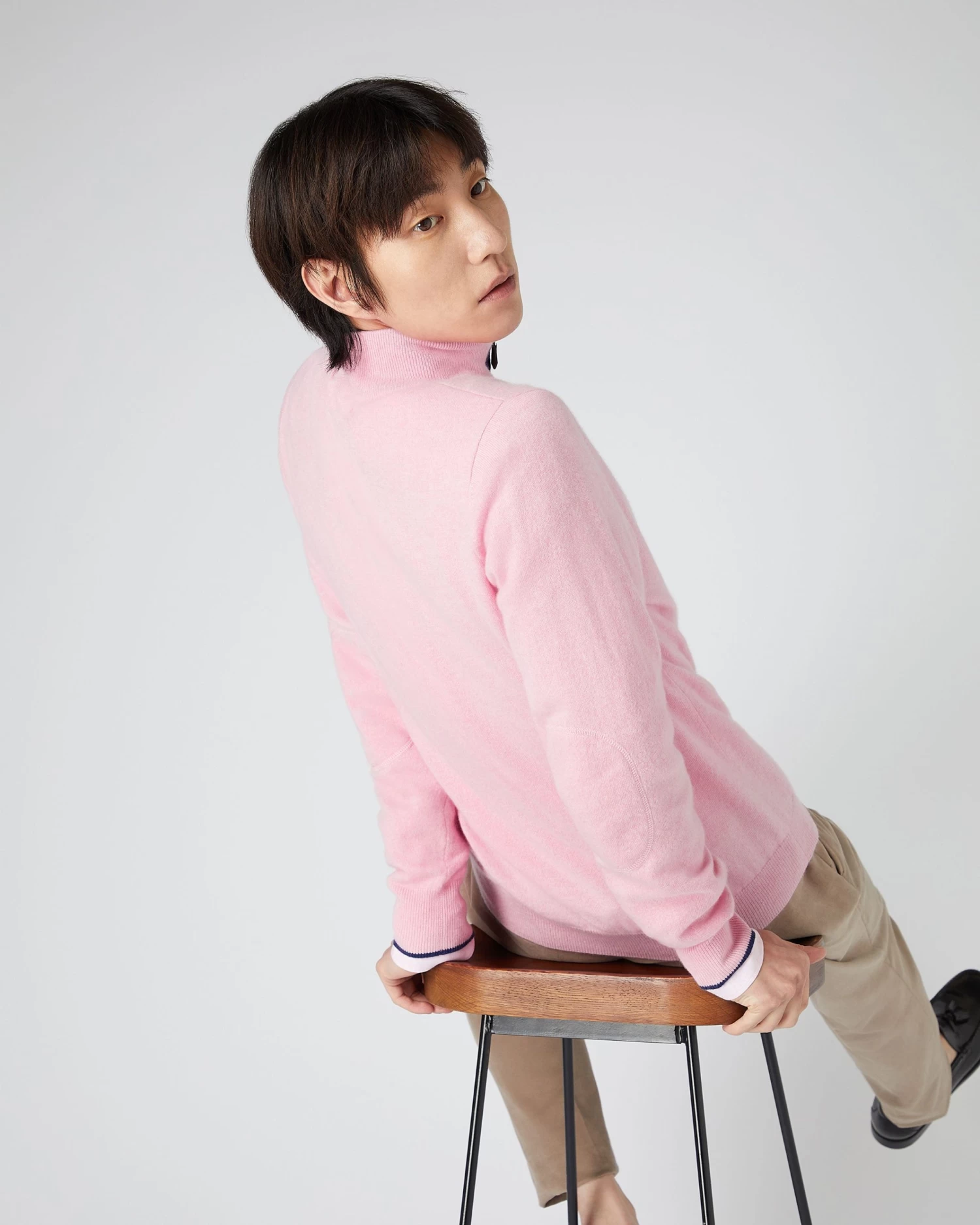 The Jockey Club Men's Half Zip Cashmere Jumper Flamingo Pink 7 The Jockey Club Men's Half Zip Cashmere Jumper Flamingo Pink - Image 5