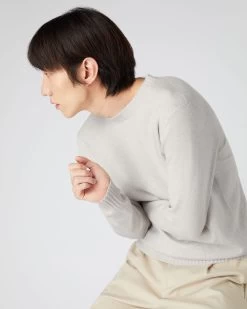 Men's Shoreditch Round Neck Cashmere Jumper Pebble Grey -Cozy Fashion Shop SS24 NPG109185 PBG 5