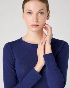 Women's Eden Superfine Cashmere Round Neck Top Indigo Blue -Cozy Fashion Shop SS24 NPW000811R I05 5