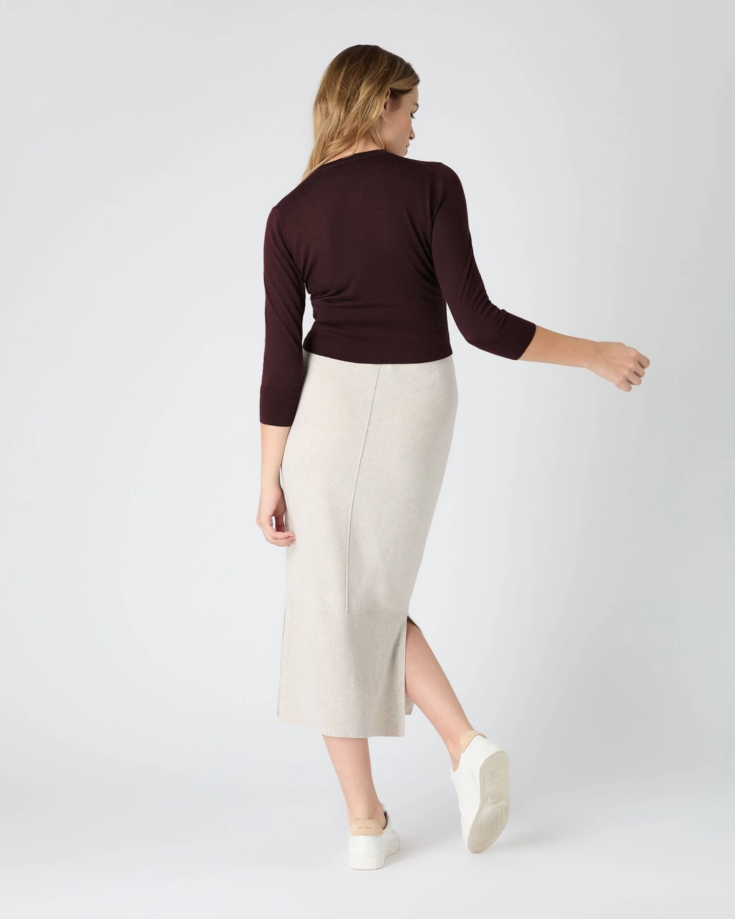 Women's Darcie Superfine Cashmere Cropped Cardigan Clove Brown 6 Women's Darcie Superfine Cashmere Cropped Cardigan Clove Brown - Image 4