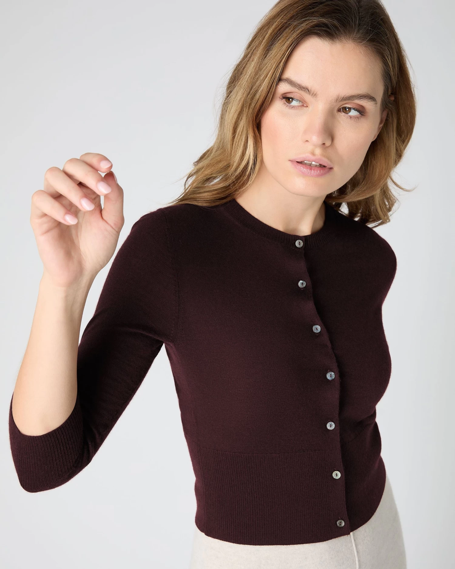 Women's Darcie Superfine Cashmere Cropped Cardigan Clove Brown 7 Women's Darcie Superfine Cashmere Cropped Cardigan Clove Brown - Image 5