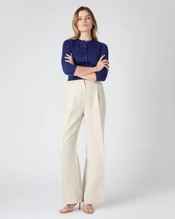 Women's Darcie Superfine Cashmere Cropped Cardigan Indigo Blue -Cozy Fashion Shop SS24 NPW000831 I05 3 op