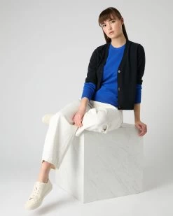 Women's Evie Classic Round Neck Cashmere Jumper Sonic Blue -Cozy Fashion Shop SS24 NPW000928B SON 3