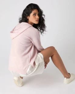 Women's Maya Metal Trim Cashmere Hoodie Quartz Pink -Cozy Fashion Shop SS24 NPW001604 QZP 4