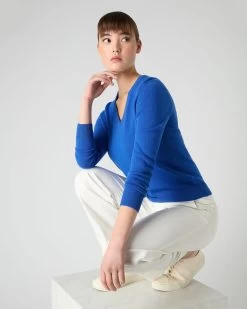 Women's Phoebe V Neck Cashmere Jumper Sonic Blue -Cozy Fashion Shop SS24 NPW001800B SON 3