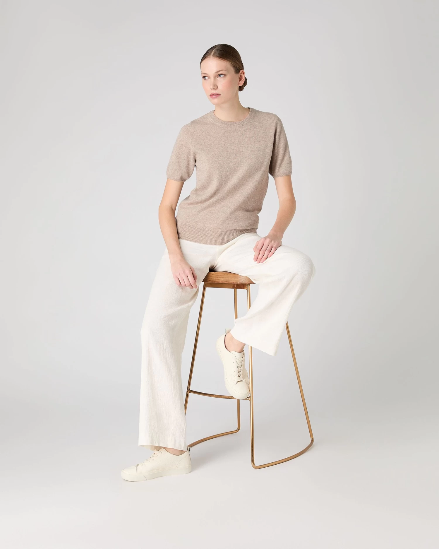 Women's Milly Classic Cashmere T-Shirt Oatmeal Brown 5 Women's Milly Classic Cashmere T-Shirt Oatmeal Brown - Image 3