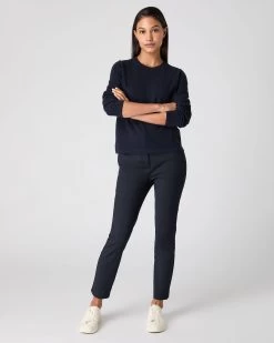 Women's Hallie Round Neck Cashmere Jumper Navy Blue 9 Women's Hallie Round Neck Cashmere Jumper Navy Blue -Cozy Fashion Shop SS24 NPW109138 N60 3