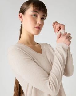 Women's Superfine Cashmere V Neck Jumper Sandstone Brown -Cozy Fashion Shop SS24 NPW109189 S44 5