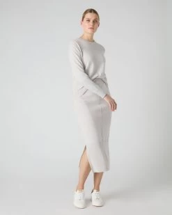 Women's Relaxed Round Neck Cashmere Jumper Pebble Grey -Cozy Fashion Shop SS24 NPW109222 P46 3