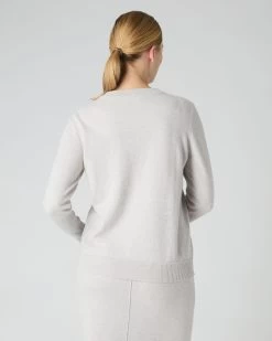 Women's Relaxed Round Neck Cashmere Jumper Pebble Grey -Cozy Fashion Shop SS24 NPW109222 P46 4